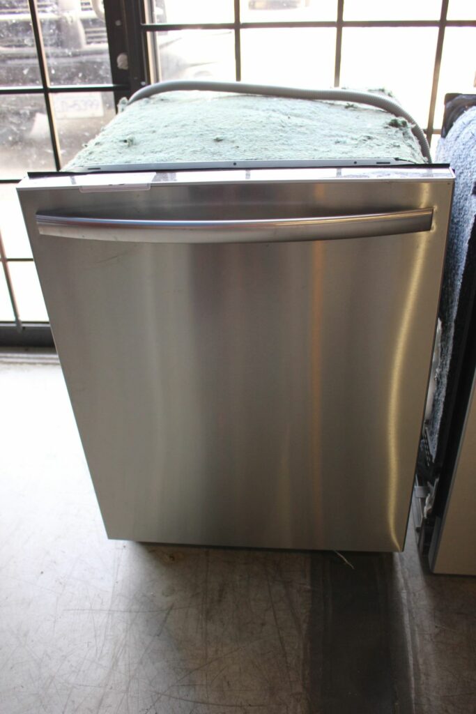 15 Horrifying Dishwasher Brands to Avoid to Save Your Money